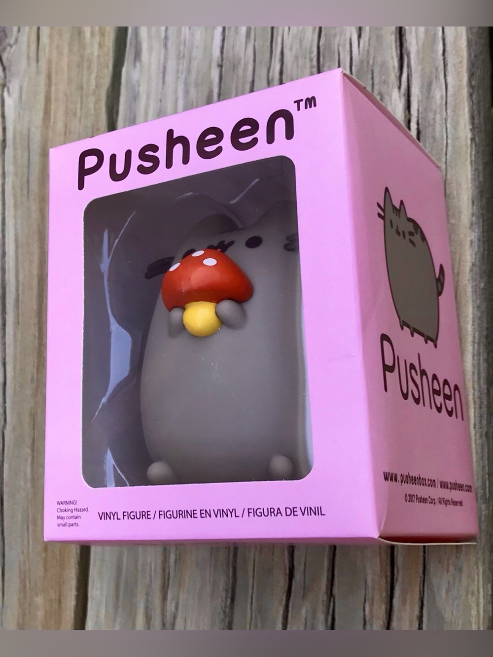 2017 PUSHEEN Cat Fall Mushroom Toadstool Pusheen Vinyl Figure Decoration Toy